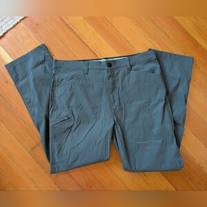 Orvis Charcoal Gray Performance Wicking Nylon Stretch Hiking Pants Mens 40 x 32